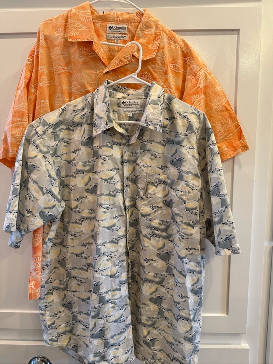 Columbia Sportswear Company Other - Set of (2) Mens XL Fishing Shirt Bundle. 1 Fish Print, 1 Aloha Print Outdoor